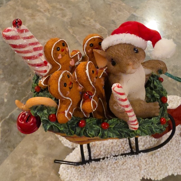 Fitz and Floyd Red and Brown Holiday Decor Sleigh - Picture 5 of 7